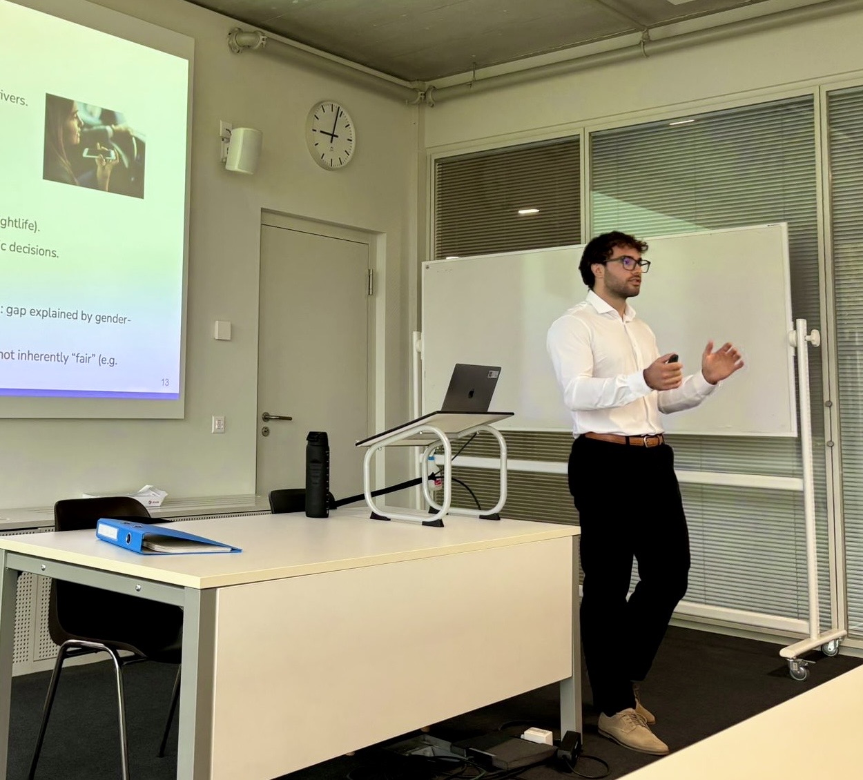 Manuel Arrigo teaching at the University of Lausanne